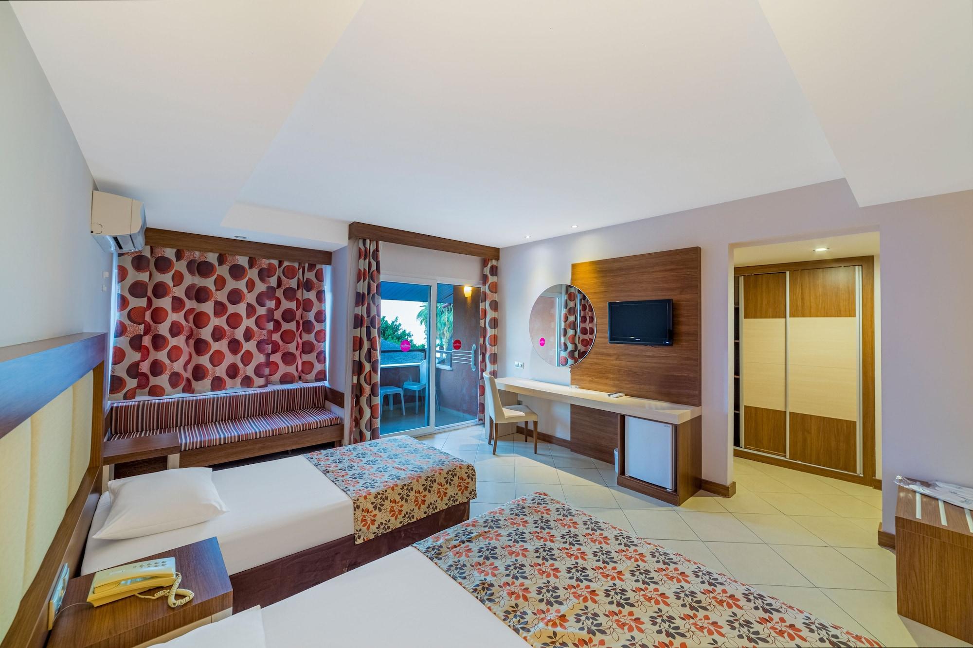 Justiniano Club Alanya Hotel Okurcalar Luaran gambar